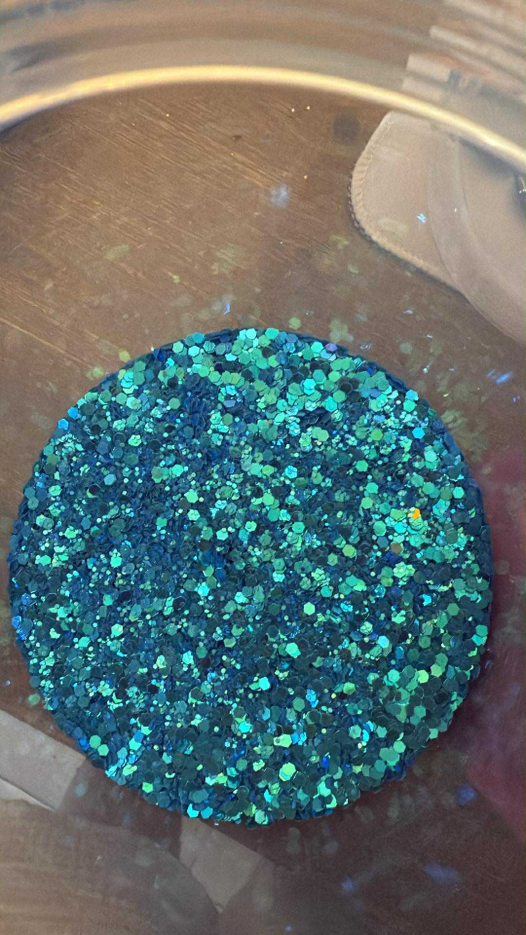 Glow Glitter